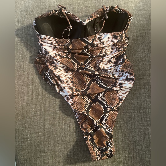 MATTE Collection- Print Size Large - Picture 3 of 4